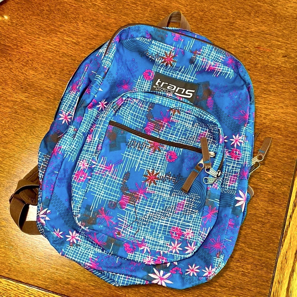 Large (17’) Trans by Jansport Backpack